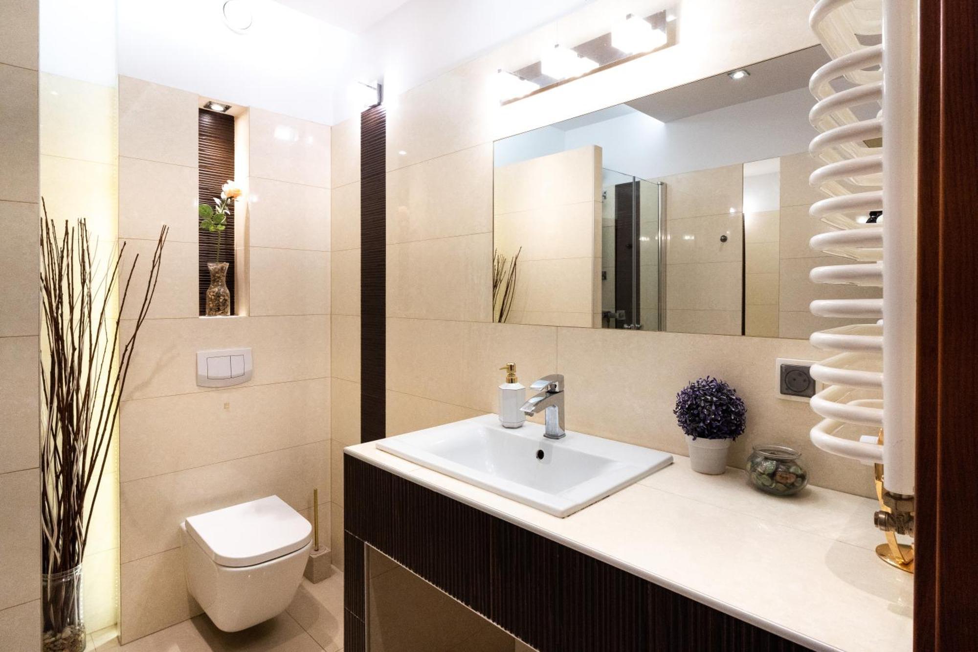 Verona Apartament 115, 69M2, Terrace, Garage คราคูฟ ภายนอก รูปภาพ